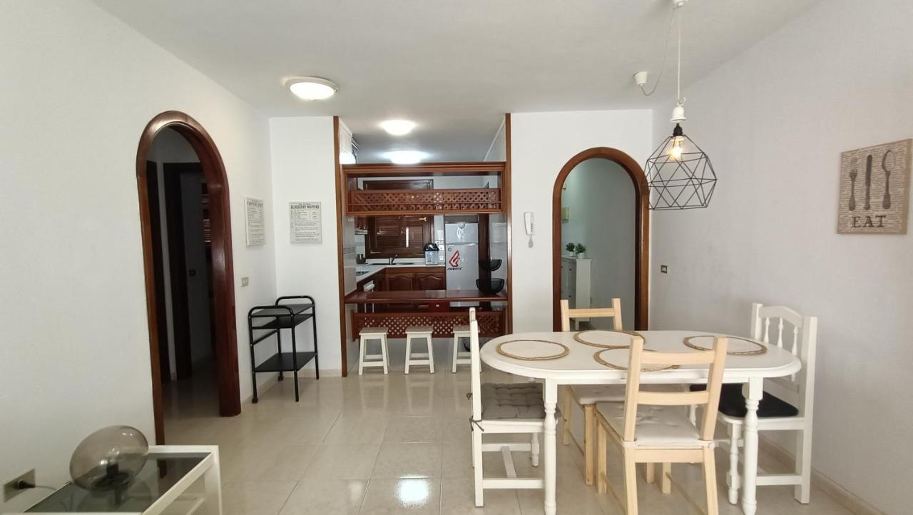 Alquilaencanarias El Medano Junto A La Playa Bagian luar foto